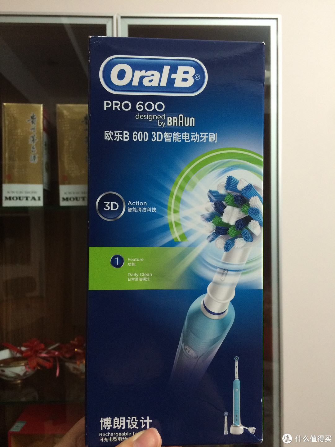 献给我的第一次震动：Oral-B 欧乐B D16.523U 600 3D智能电动牙刷