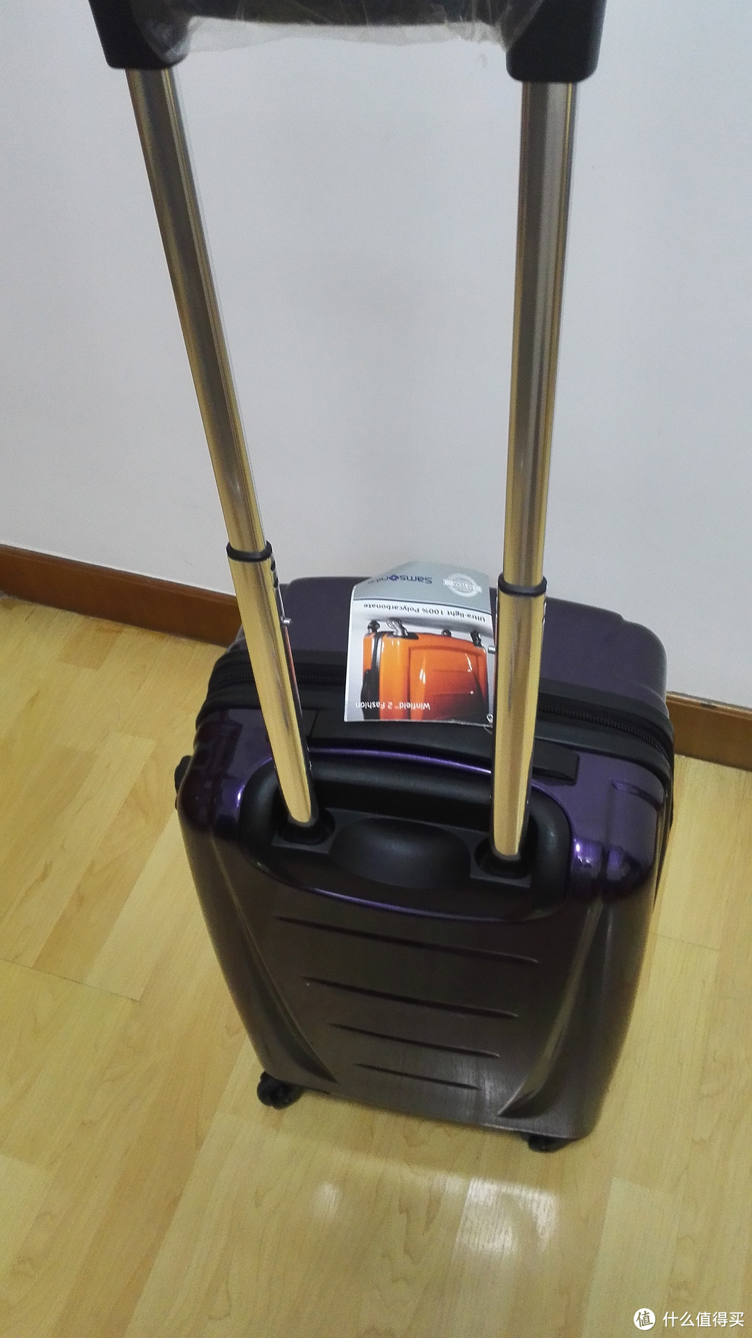 骚包的紫色：Samsonite 新秀丽 Luggage Winfield 2 Fashion HS Spinner 万向轮拉杆箱