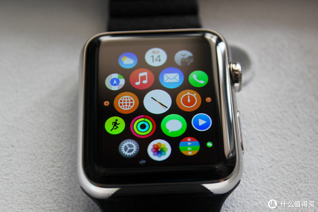 Apple Watch 42mm 黑色皮制回环表带上手开箱