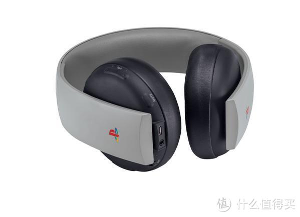 初代PS配色：Sony 索尼 推出20周年纪念版 DualShock 4 手柄 和 无线耳机