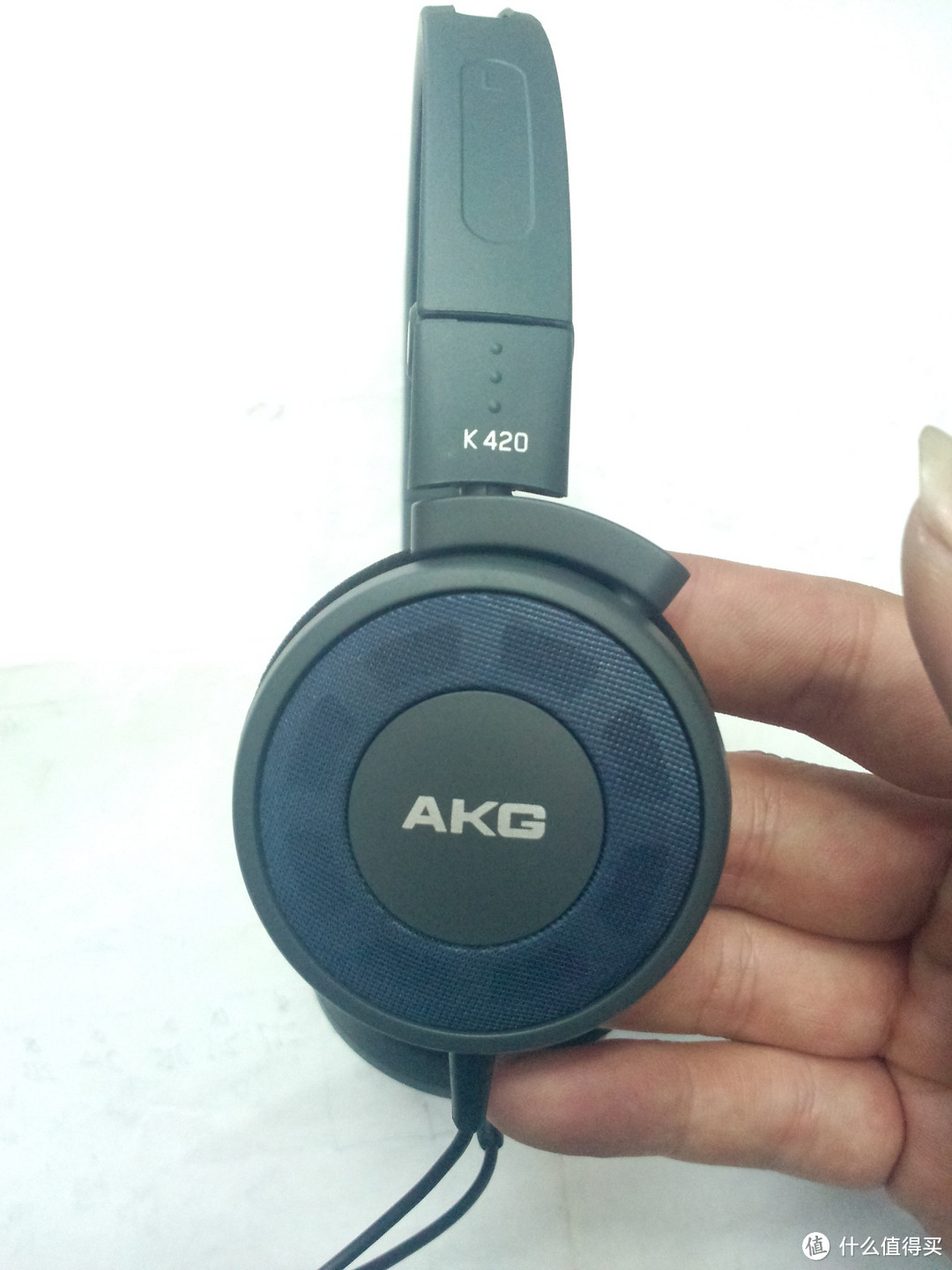 只为动听一点：AKG 爱科技 K420 经典折叠便携头戴耳机