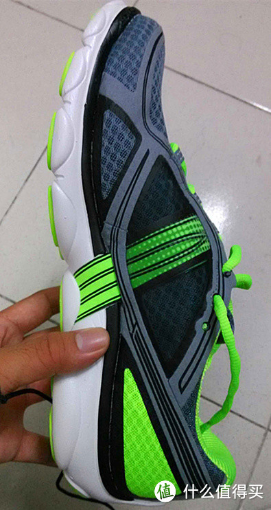 Brooks 布鲁克斯 Pure Flow 3 男款轻量避震跑鞋