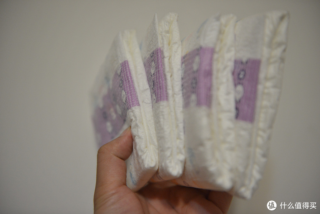 lacute乐可爱纸尿裤开箱使用