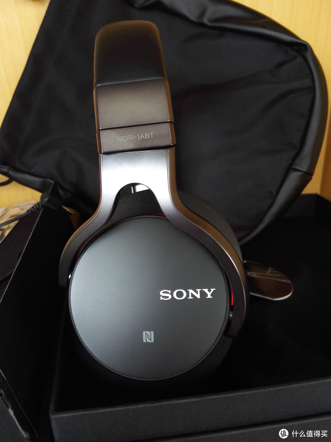 享受音乐无羁绊：Sony 索尼 MDR-1ABT 蓝牙耳机 开箱体验