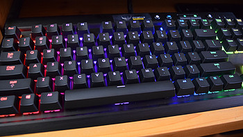 CORSAIR 海盗船 K65 RGB 幻彩背光机械游戏键盘 黑色（红轴）