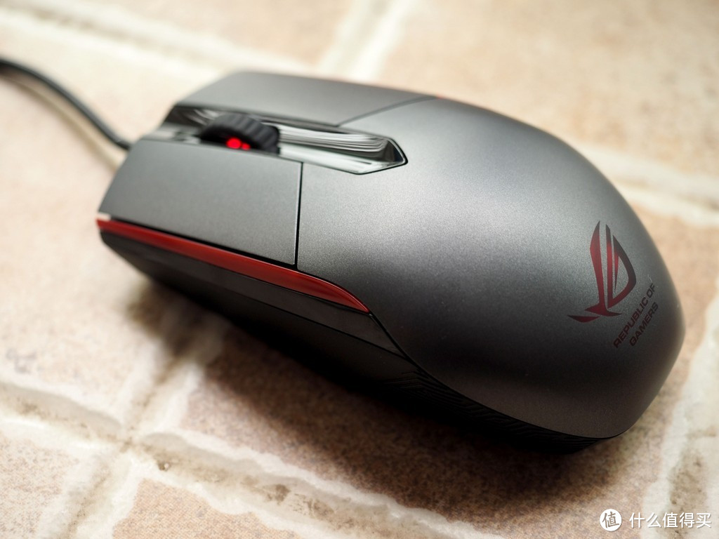 信仰补完计划 — ASUS 华硕 ROG SICA鼠标 & Whetstone 鼠标垫开箱评测