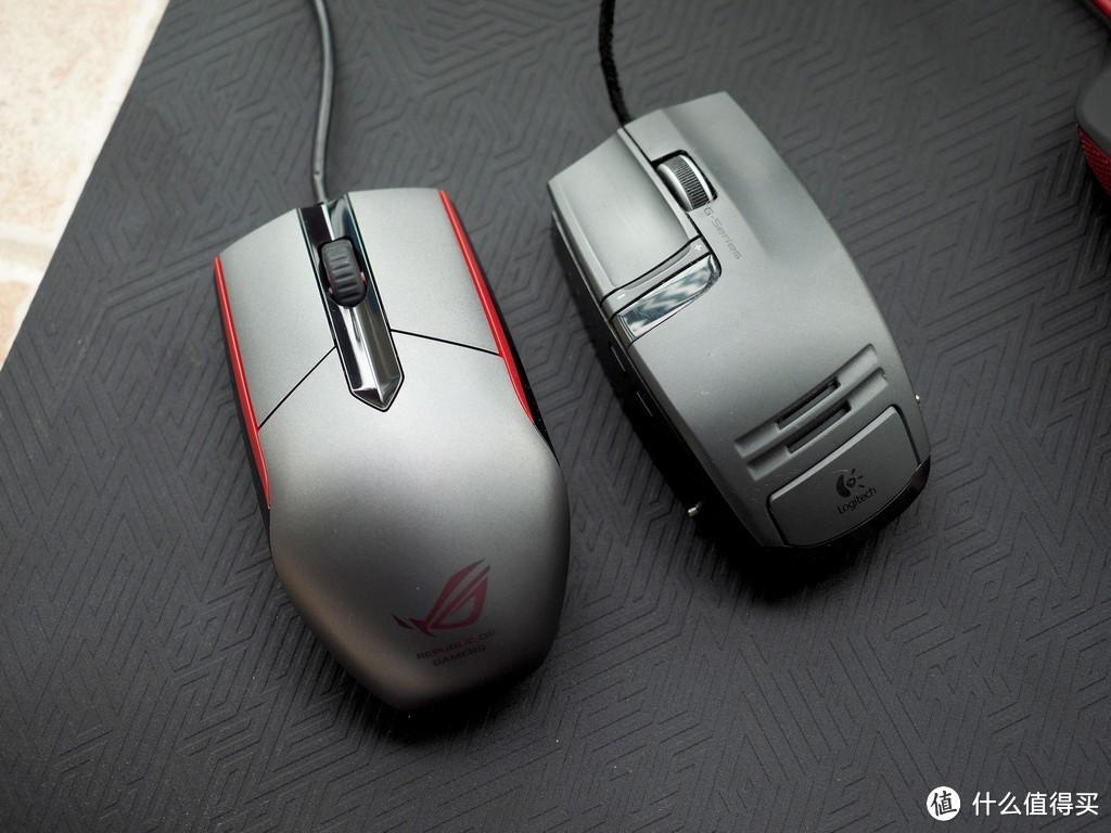 信仰补完计划 — ASUS 华硕 ROG SICA鼠标 & Whetstone 鼠标垫开箱评测