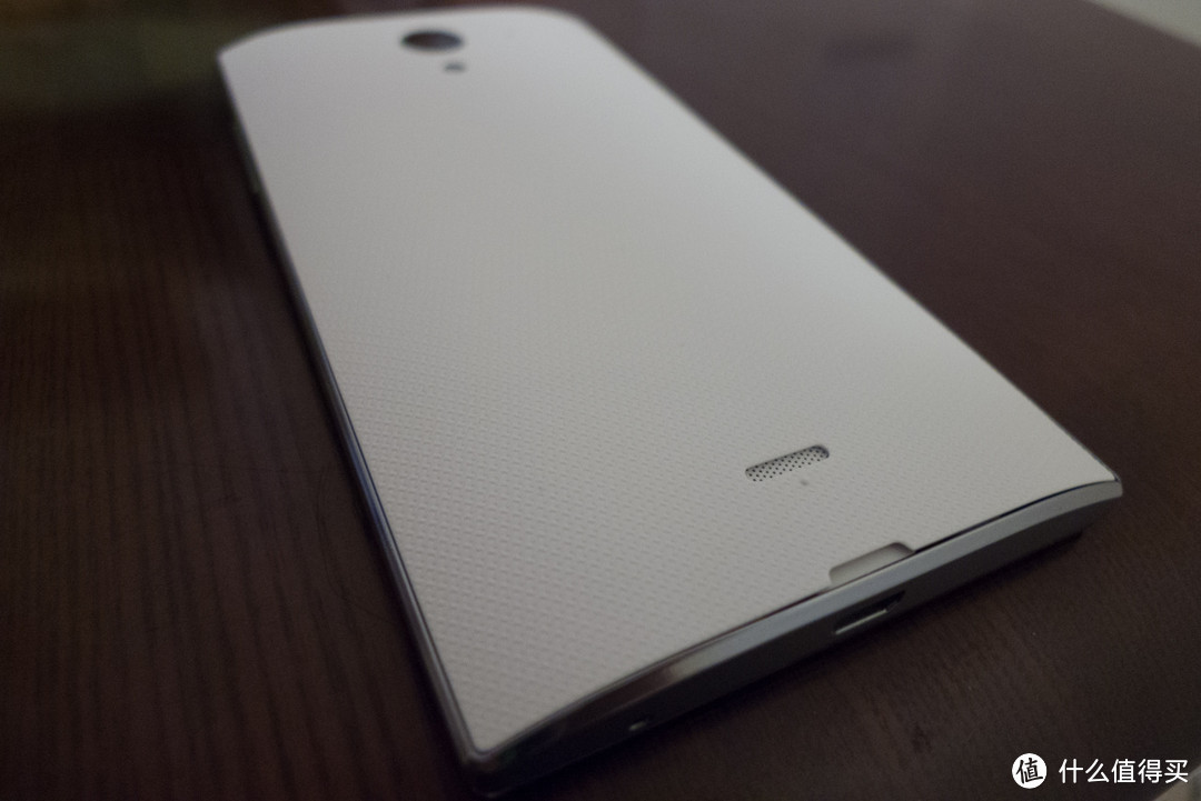 无边框情怀:SHARP 夏普 AQUOS Crystal X(402SH) 开箱简评