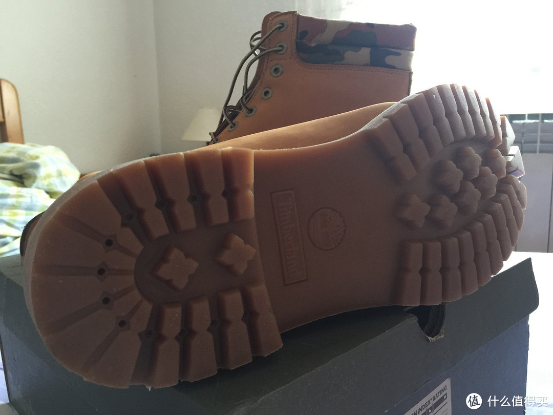 奥特莱斯入手 Timberland 添柏岚 迷彩版大黄靴