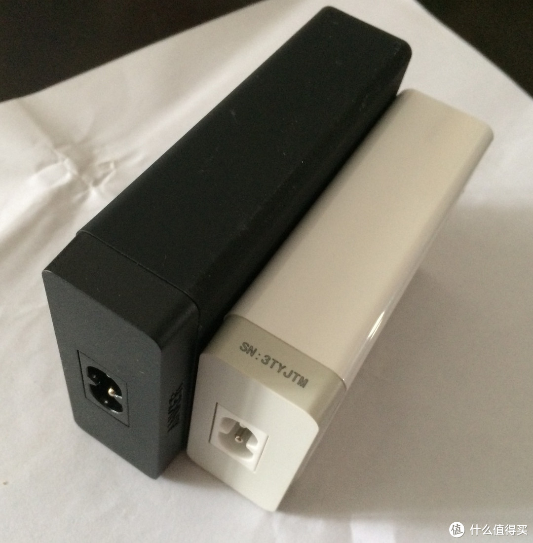 Anker A2123 60W 6口USB桌面充电器（及同门师兄5口充电器展示）  测试报告~~~