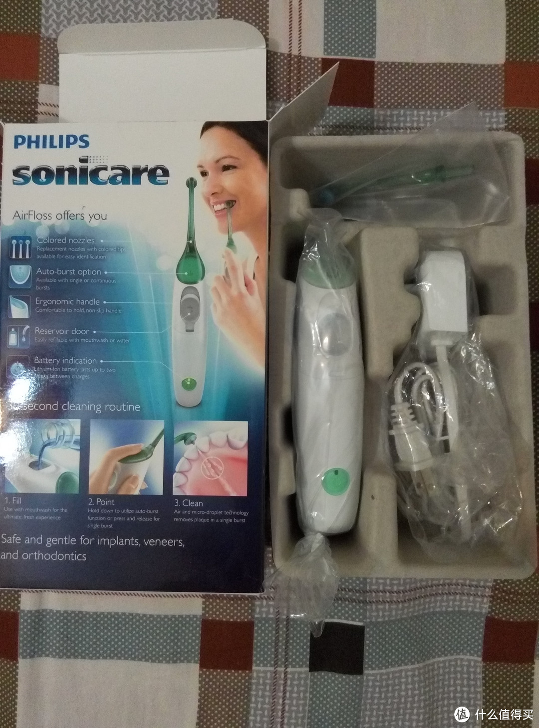 PHILIPS 飞利浦 HX8211/02 AirFloss 喷气式洁牙器（便携水牙线）