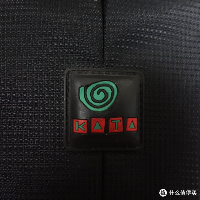 轻量工作首选 KATA 卡塔 3n1-20 双肩身摄影包