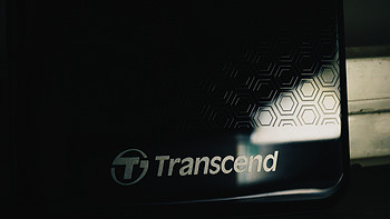 捡便宜？Transcend 创见 暗黑骑士 25A3K 1TB 防震移动硬盘 开箱+拆解+作死