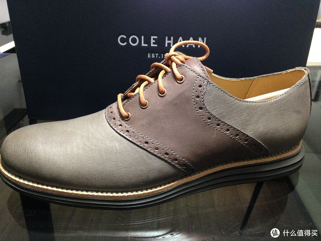 走在运动皮鞋的大道上：Cole Haan LunarGrand Saddle 男鞋