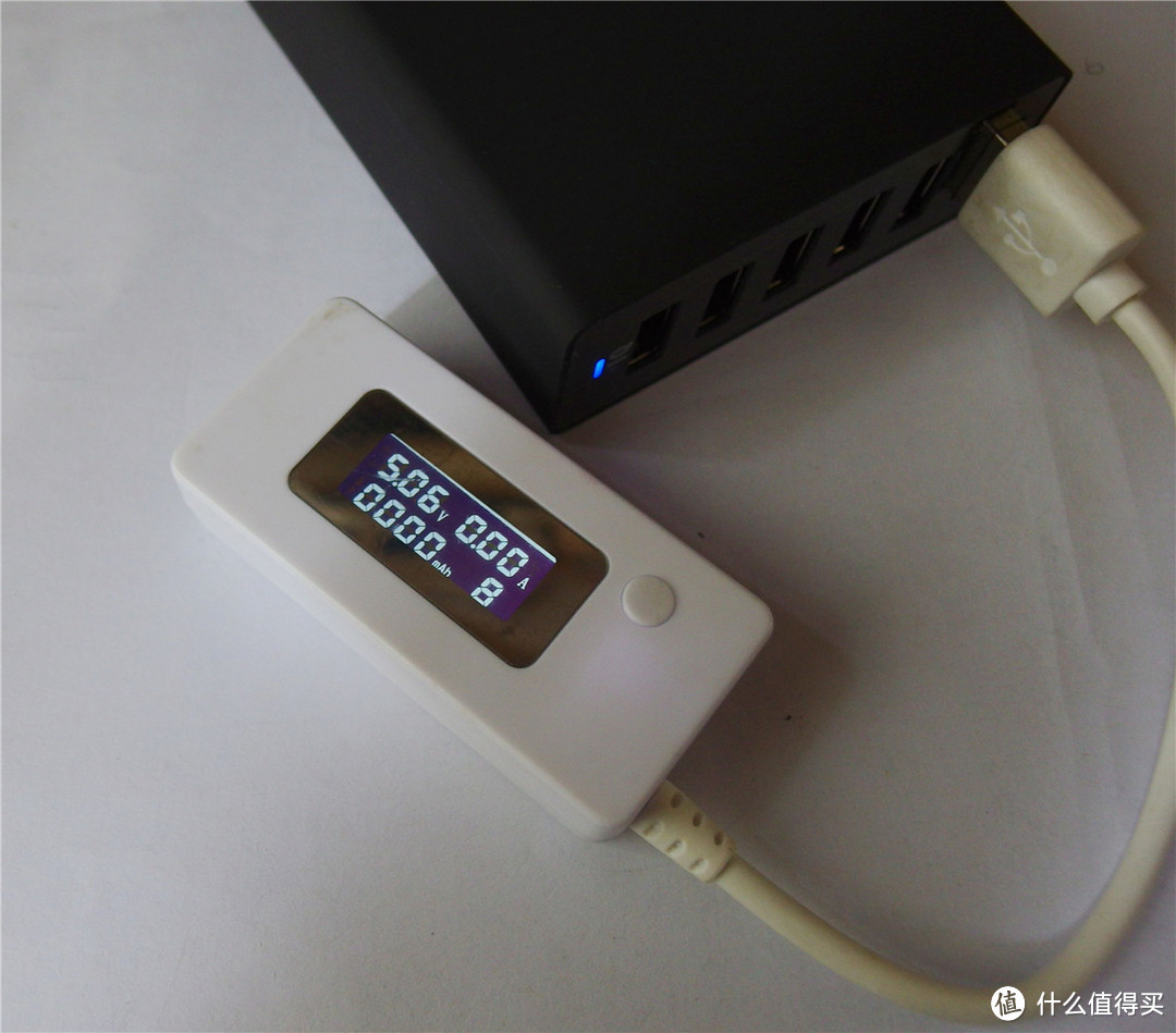 优秀性能与便携的平衡——Anker A2123 60W 6口USB桌面充电器