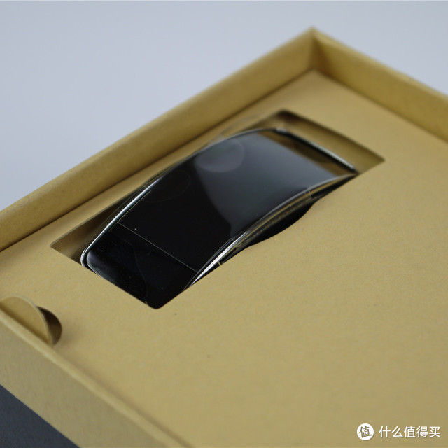SAMSUNG 三星 Gear Fit R350 智能佩戴设备