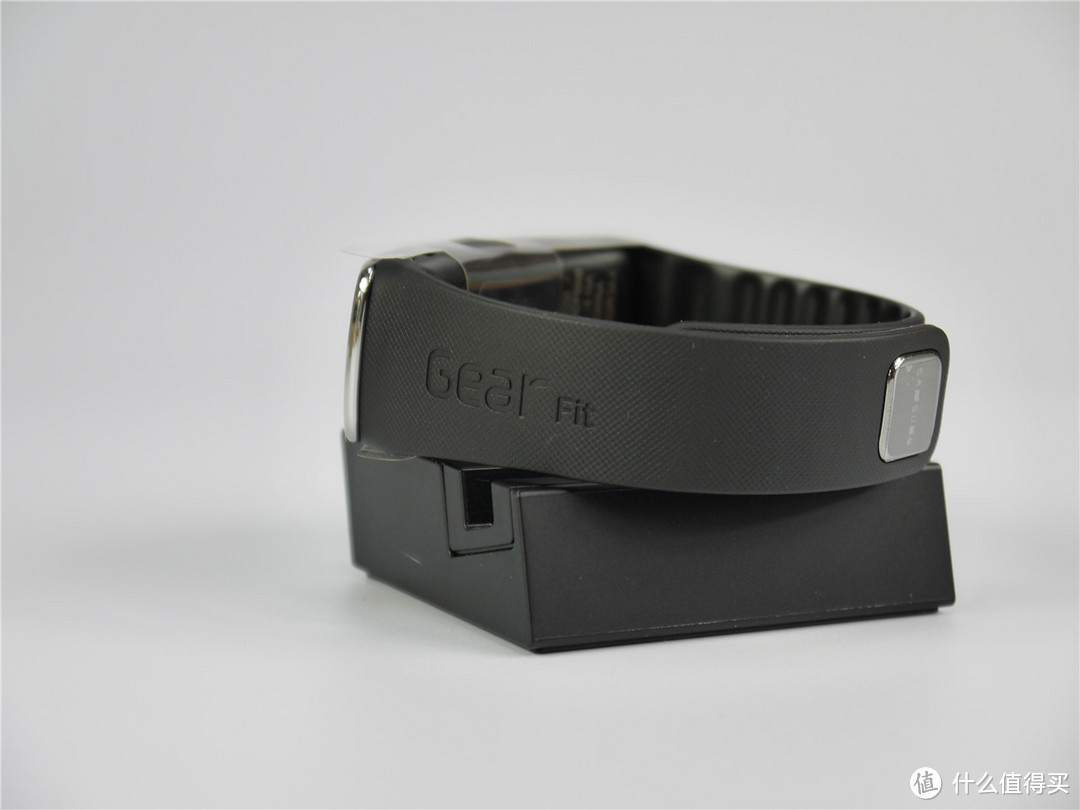 SAMSUNG 三星 Gear Fit R350 智能佩戴设备