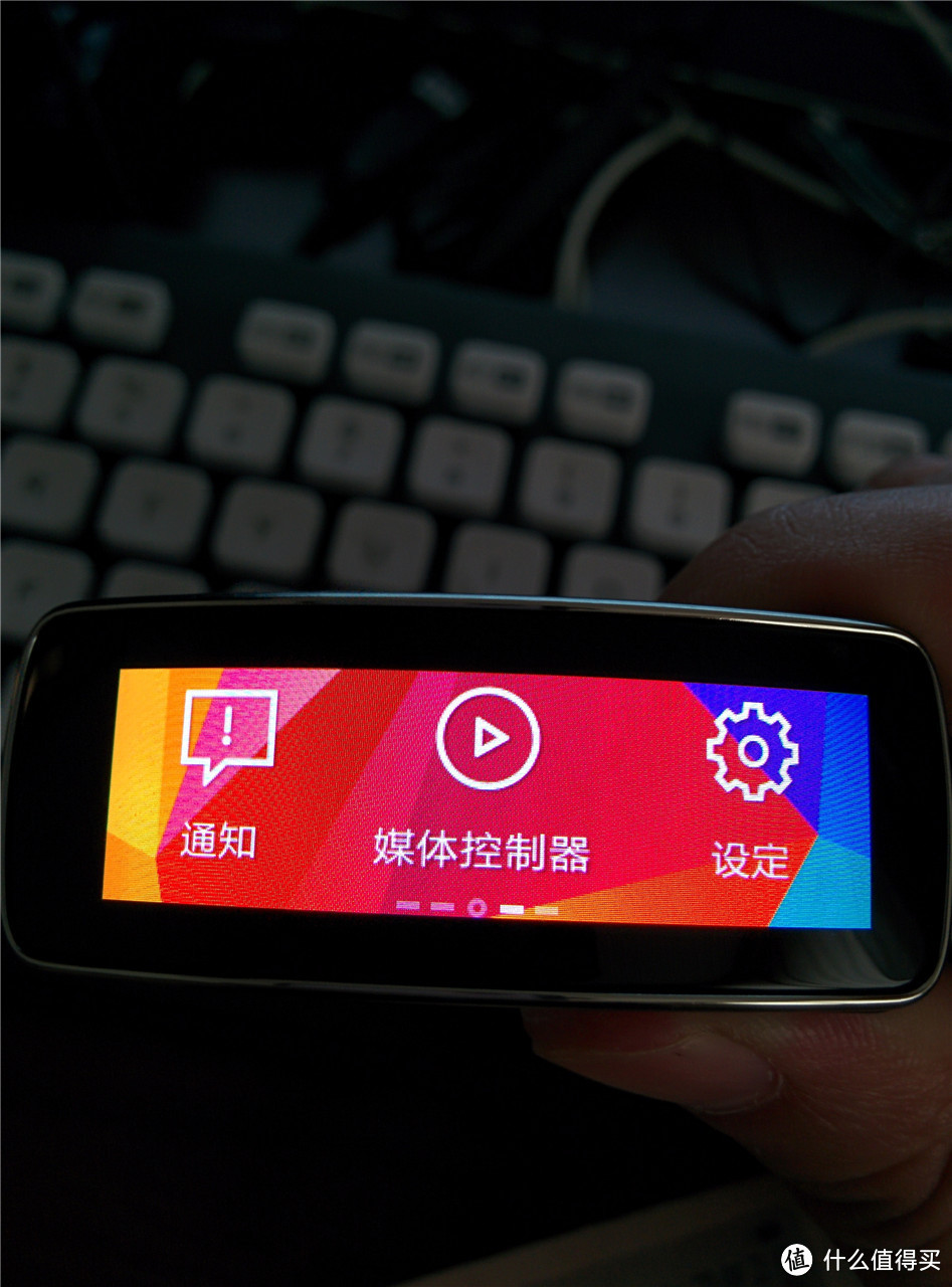 SAMSUNG 三星 Gear Fit R350 智能佩戴设备