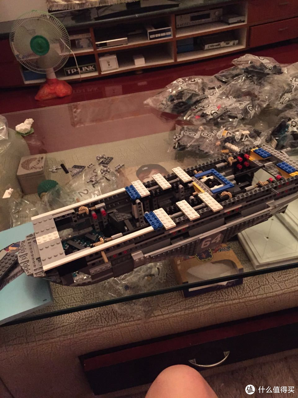 镇宅、传家两相宜：LEGO 乐高 SHIELD Helicarrier 76042 神盾局航母