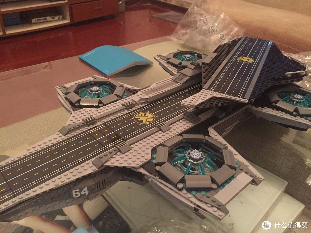 镇宅、传家两相宜：LEGO 乐高 SHIELD Helicarrier 76042 神盾局航母