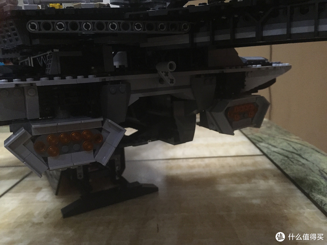 镇宅、传家两相宜：LEGO 乐高 SHIELD Helicarrier 76042 神盾局航母