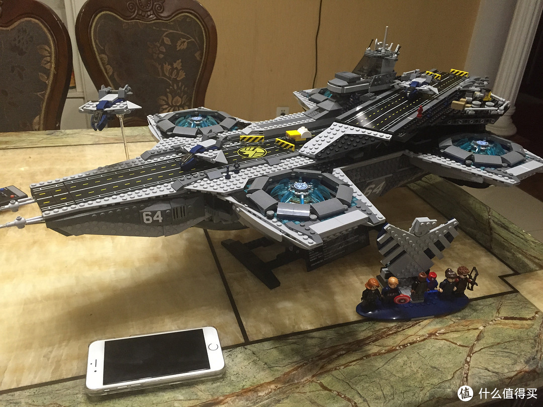 镇宅、传家两相宜：LEGO 乐高 SHIELD Helicarrier 76042 神盾局航母