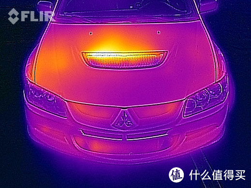 专为手机适配的热成像配件：FLIR 推出 FLIR One 红外热成像相机