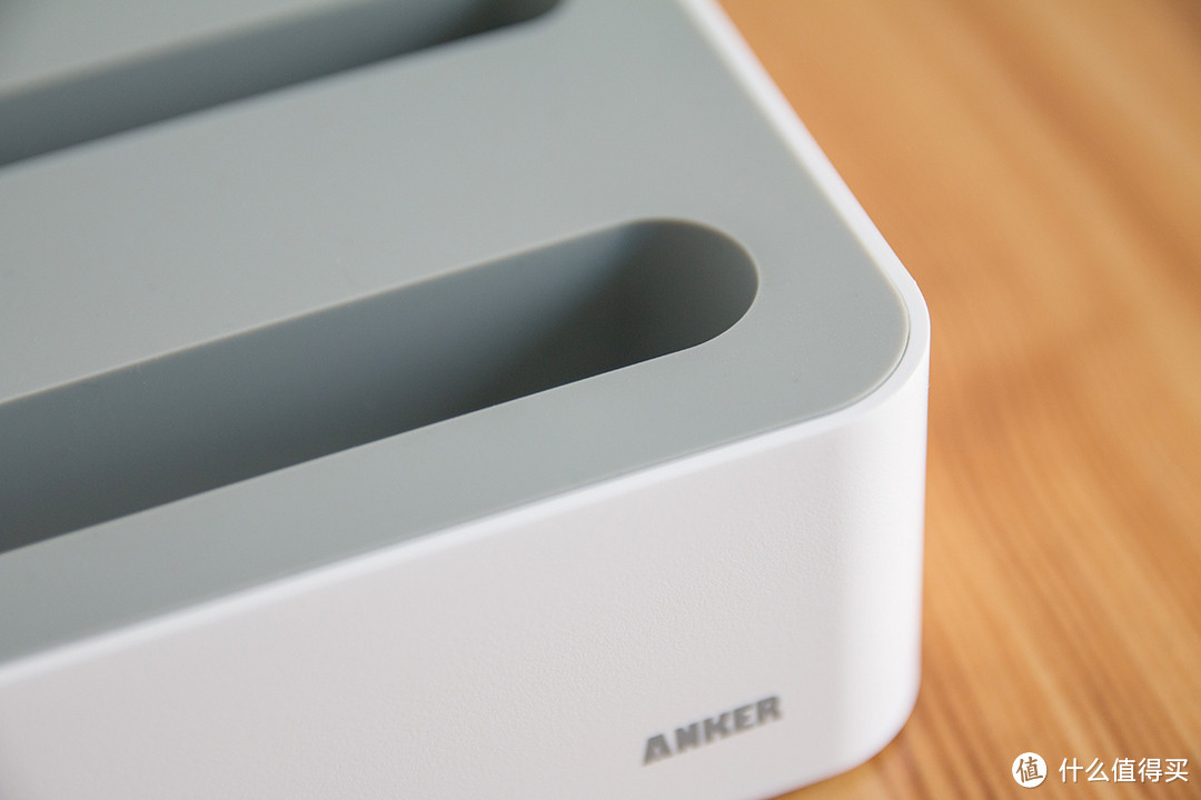 Anker 桌面充电套装 开箱简评