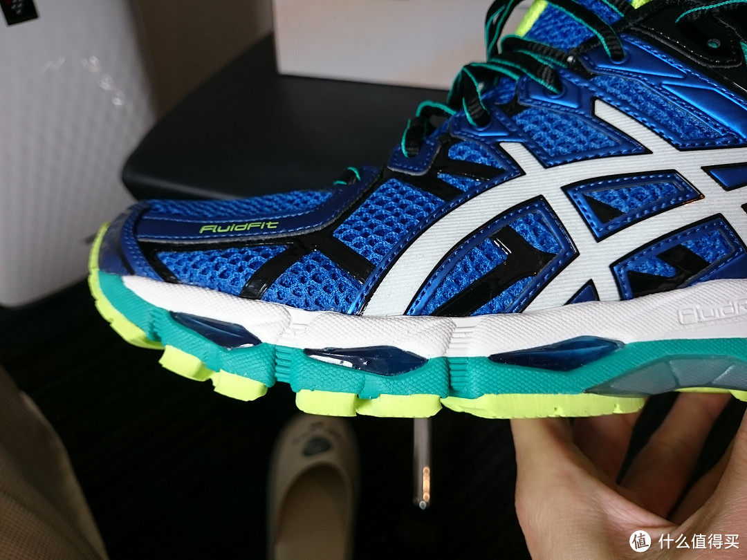 为了那一抹骚蓝：日本实体店入手 ASICS 亚瑟士 GEL-KAYANO 21 跑鞋