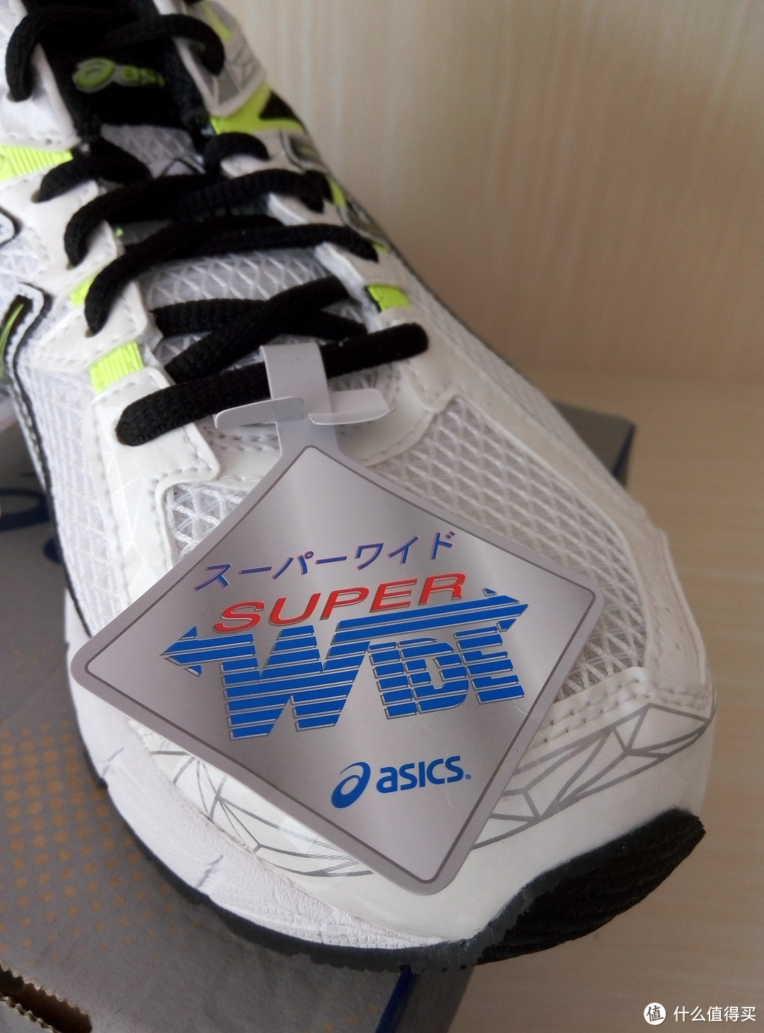 超宽的 ASICS 亚瑟士 GT-1000 3 男款稳定系跑鞋附鞋垫尺寸