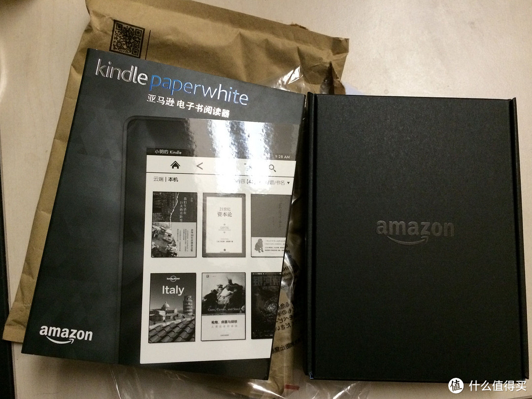 Kindle Paperwhite 3 首发开箱，简单对比kindle touch