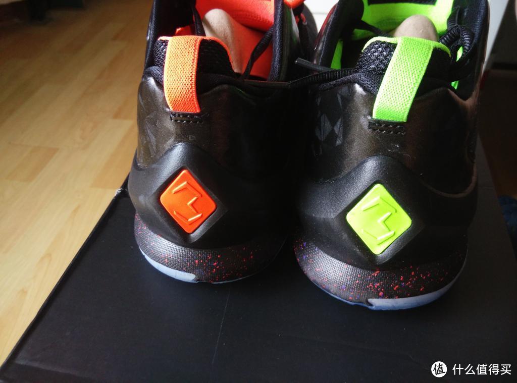 求异的时代：JORDAN CP3 VIII AE保罗8代季后赛小丑鸳鸯配色篮球鞋