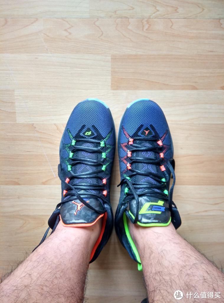 求异的时代：JORDAN CP3 VIII AE保罗8代季后赛小丑鸳鸯配色篮球鞋