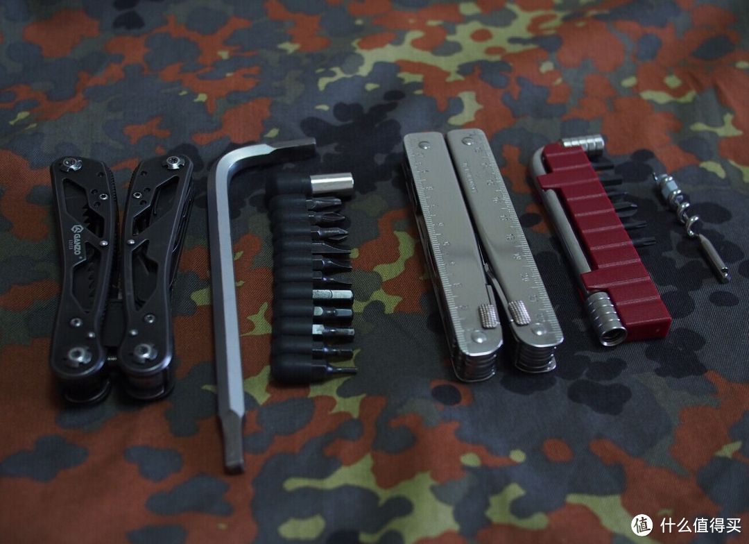 多功能工具钳简单对比：GANZO 关铸 G202-B VS VICTORINOX 维氏 3.0338.L