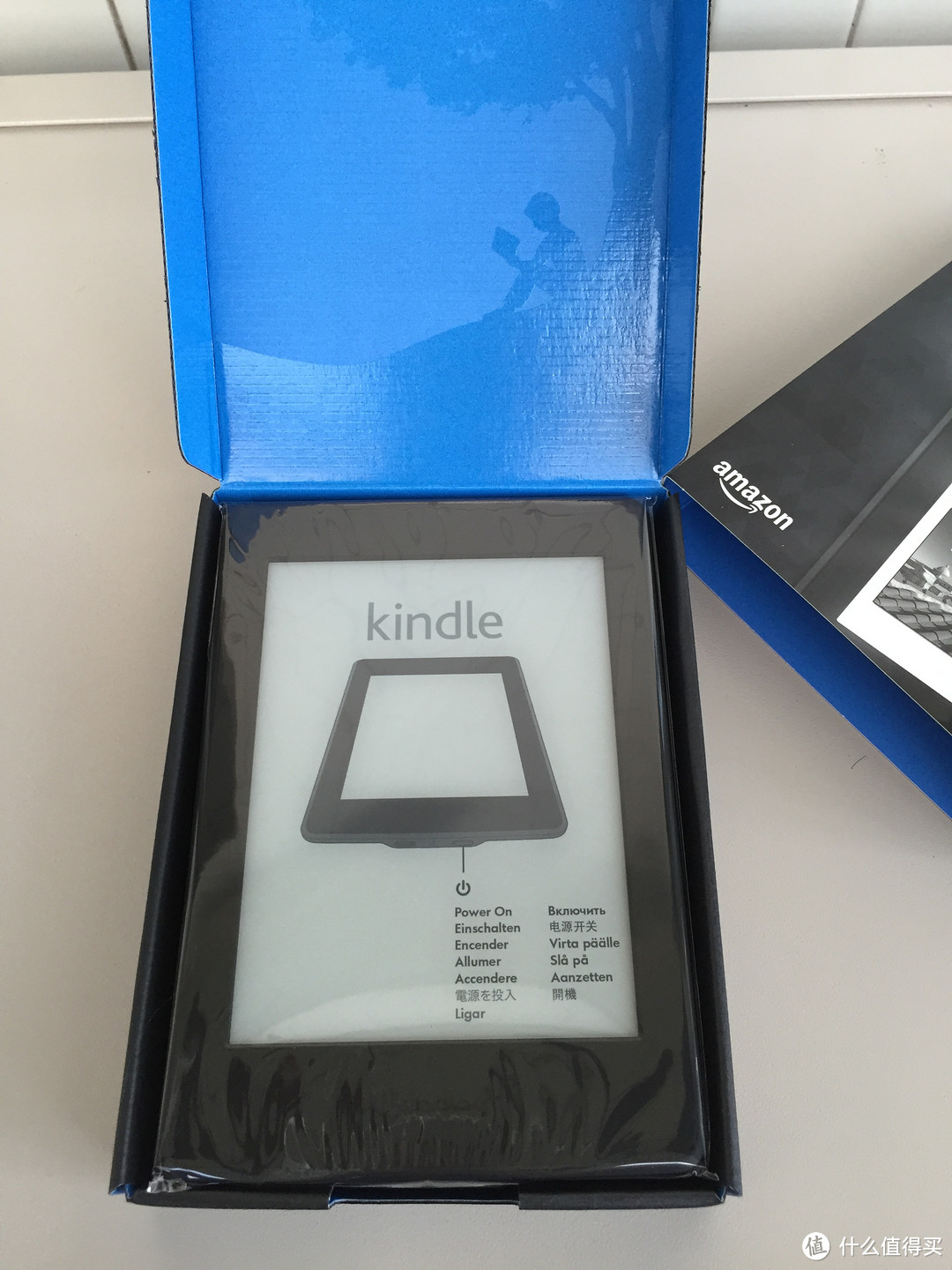 Kindle Paperwhite3 开箱附与 Kindle Voyage 简单对比