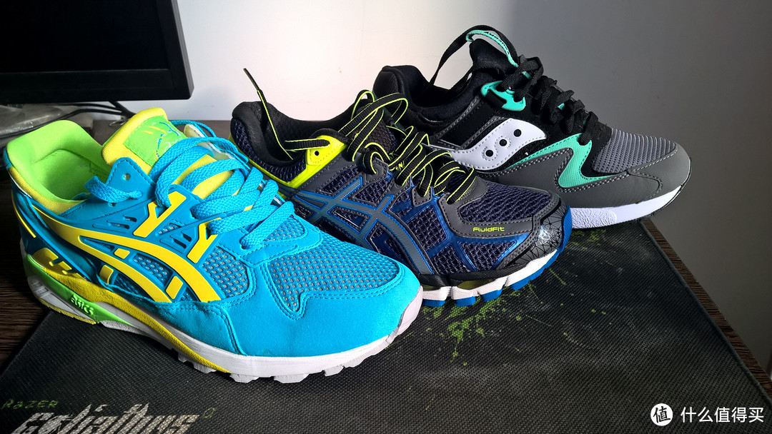 Boom！Boom！Boom！Asics 亚瑟士 Kayano21、Kayano Trainer 和 Saucony 索康尼 Grid 9000 跑鞋三连弹