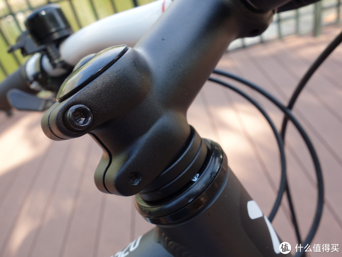 单车秀:DECATHLON 迪卡侬 BTWIN520 山地自行车