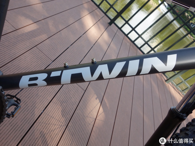 单车秀:DECATHLON 迪卡侬 BTWIN520 山地自行车