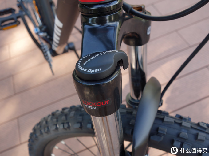 单车秀:DECATHLON 迪卡侬 BTWIN520 山地自行车
