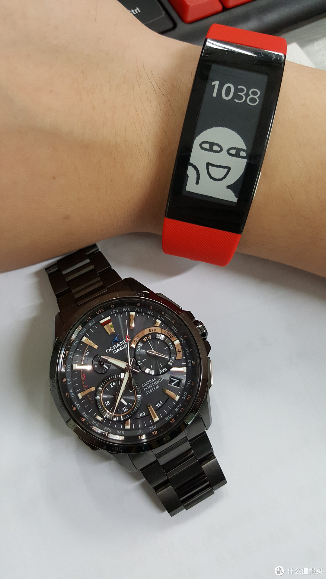 V587大海神：CASIO 卡西欧 OCW-G1000B-1A2JF 男款腕表