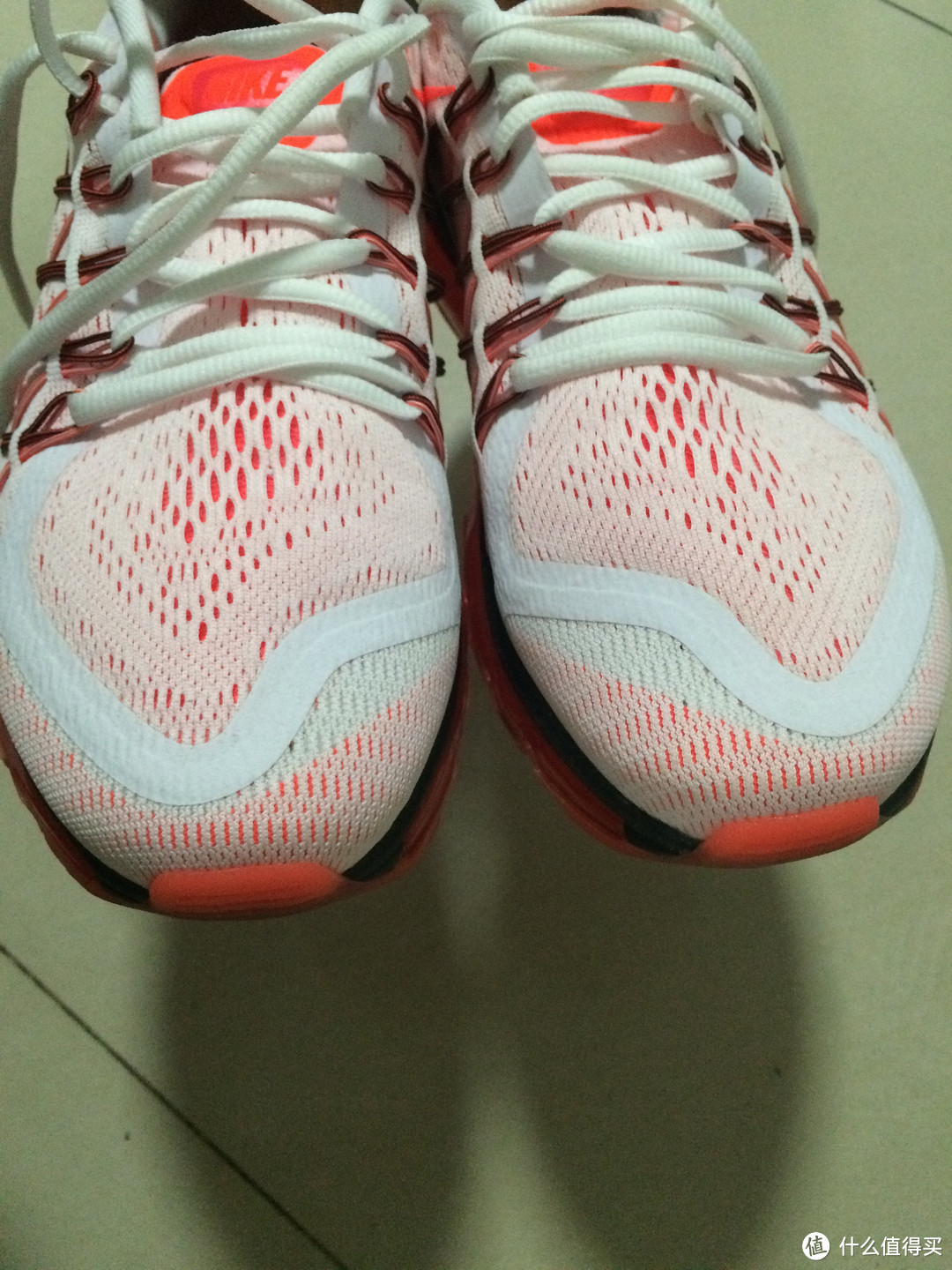 Finishi Line 购入NIKE 耐克 AIRMAX 2015全掌气垫跑鞋