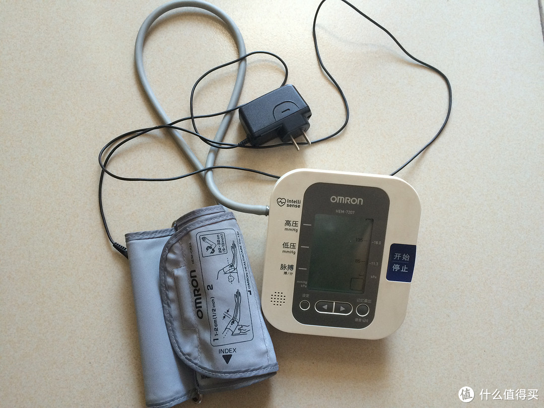 OMRON 欧姆龙 HEM-7207 电子血压计使用感受和选购思路