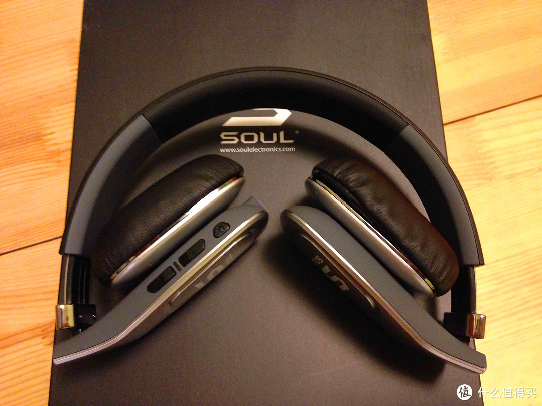 SOUL Electronics SV3SLV Volt 头戴式蓝牙耳机