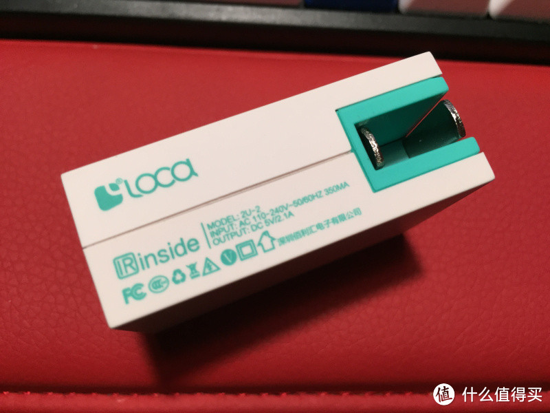 EDC利器：LOCA 2U 充电器