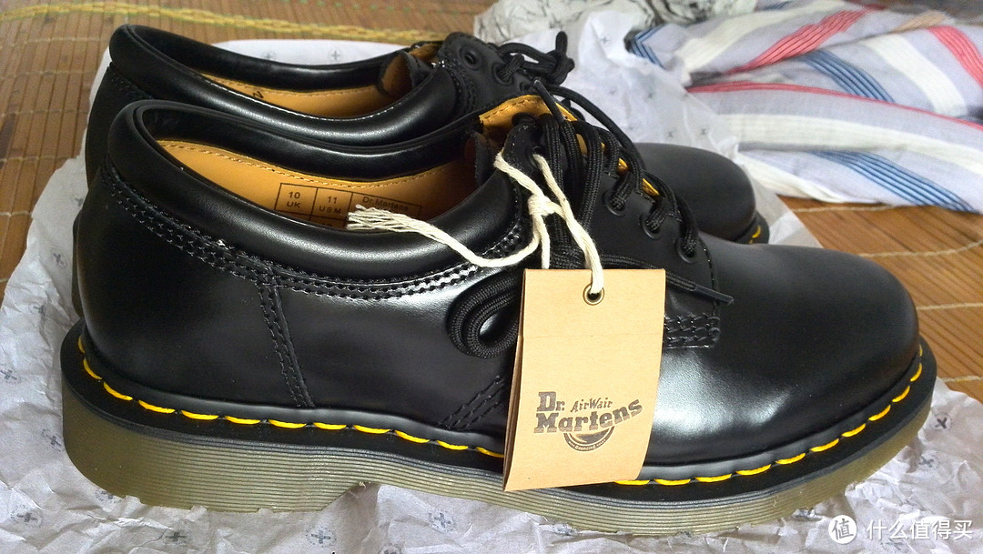 我的首双马丁靴的海淘之旅：Dr. Martens 8053 中性休闲皮鞋