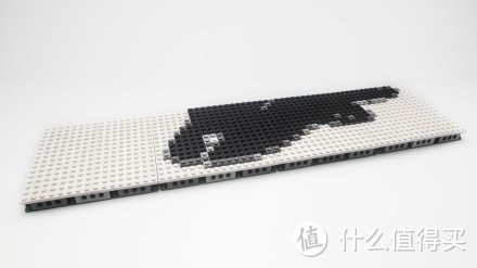 用LEGO 乐高画一幅画：积木与像素的世界