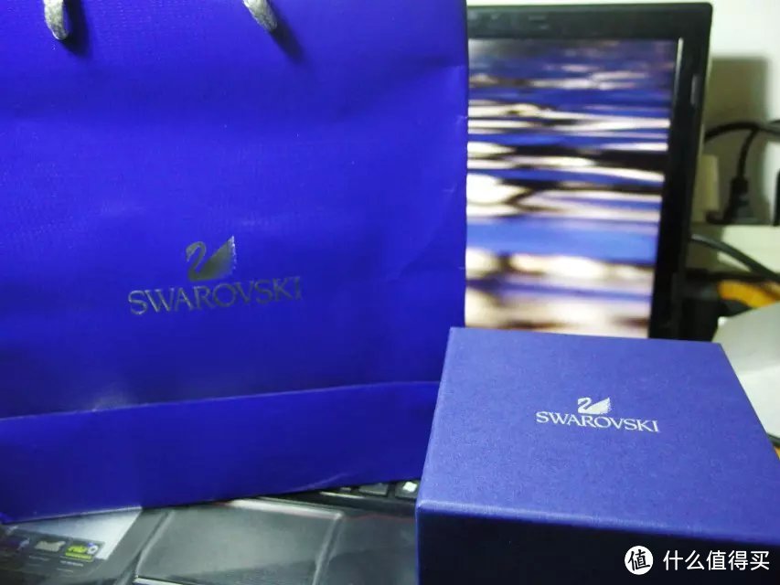 来自男票的惊喜 — Swarovski 施华洛世奇 闪耀水晶系列石英女表 5095603