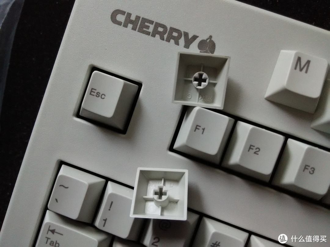 无钢板机械键盘的魅力：Cherry 樱桃 G80-3000 青轴 使用报告