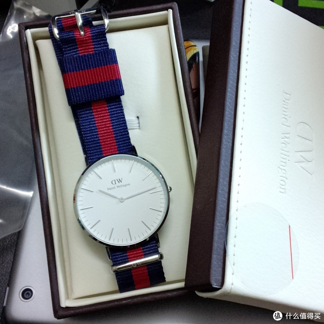 男款女用：Daniel Wellington 0201DW 男士石英手表