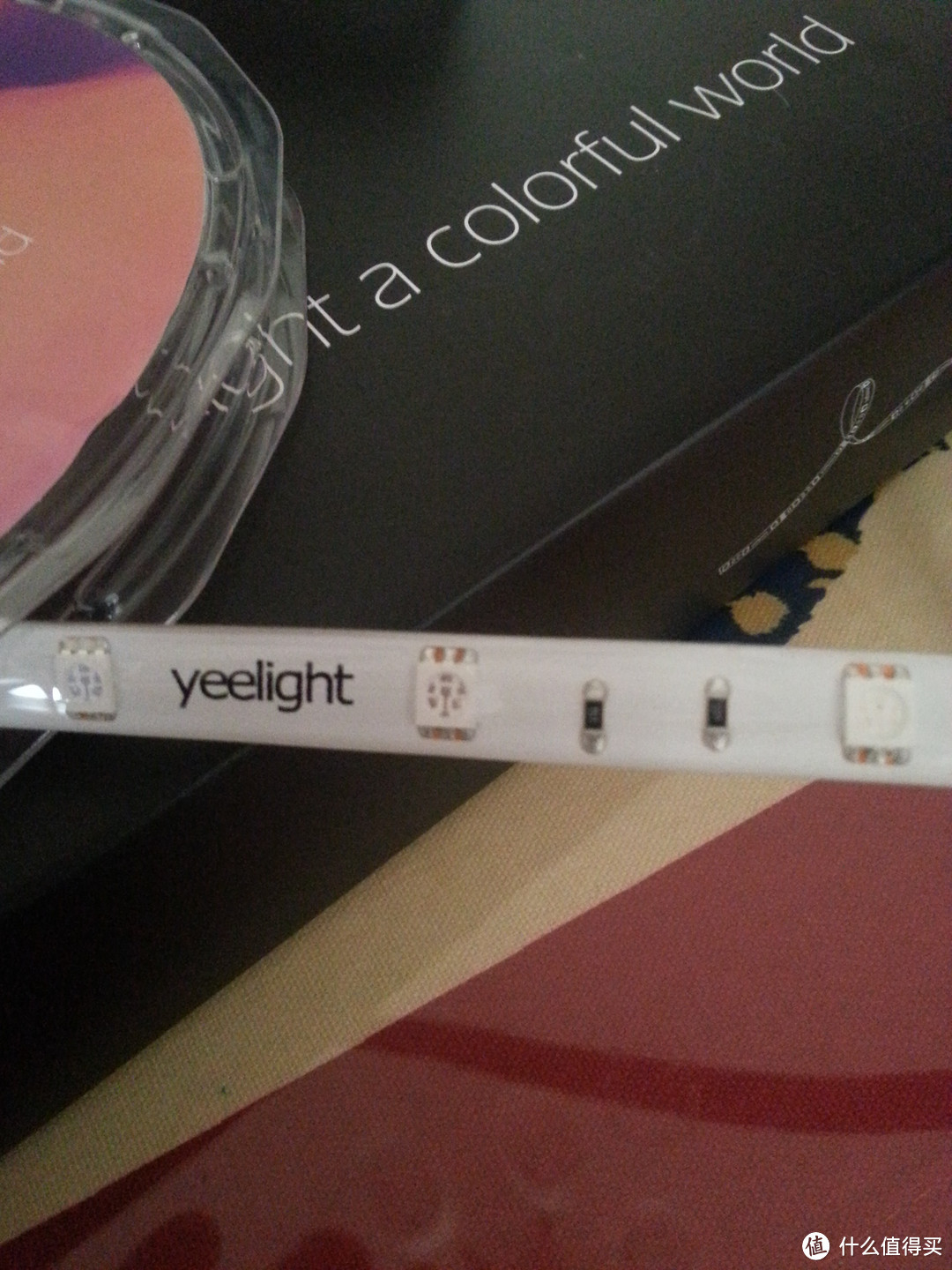 首发开箱+简单测试 — Yeelight 灯带
